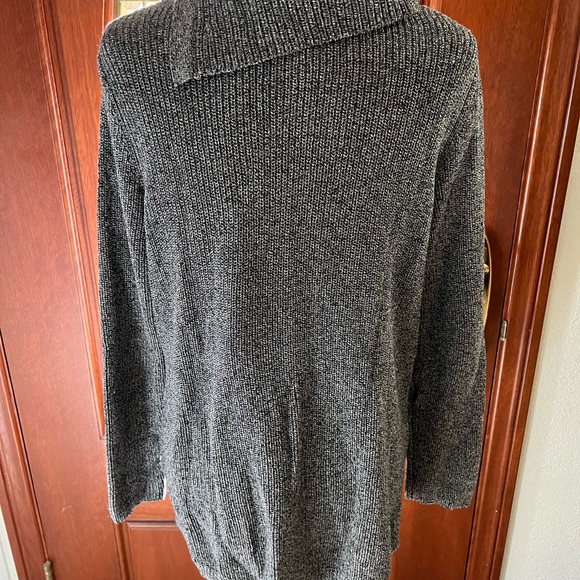 Talbots - split neck grey marled sweater sz M - NWOT - Picture 4 of 7